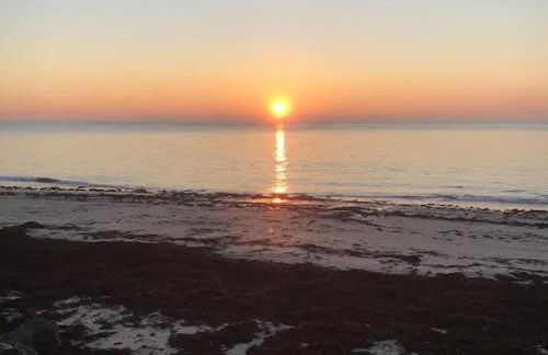 Studio rénové à deux pas de la plage des Lutins - Terrasse privée, parking et animaux acceptés - FR-1-426-515 - Foto 12