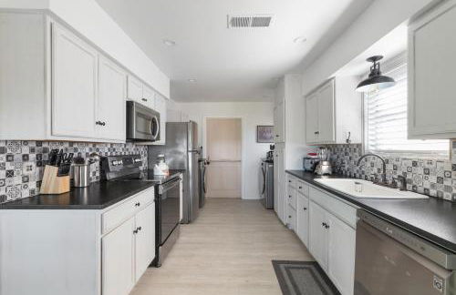 Guadalupe Bluff Farmhouse - Foto 17