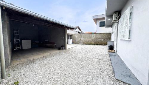 Brusque: Casa aconchegante com piscina - Foto 4