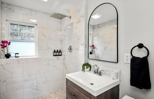 Waterview house walking distance from Cove Beach-5 mins to downtown-only 40 min to NYC - Foto 31