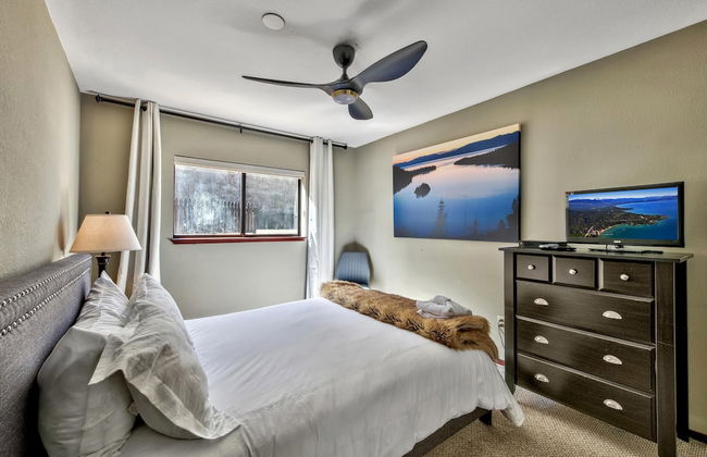 Mv49 Lake Tahoe a Block From the Caverock Beach - Foto 12