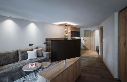 AhriaPura - Photo 53