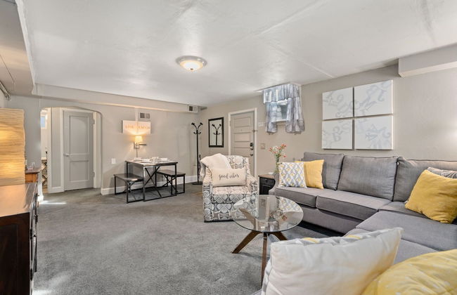 Garden Level Apt Mtn Ave, 8 Min Walk to Old Town! - Foto 9