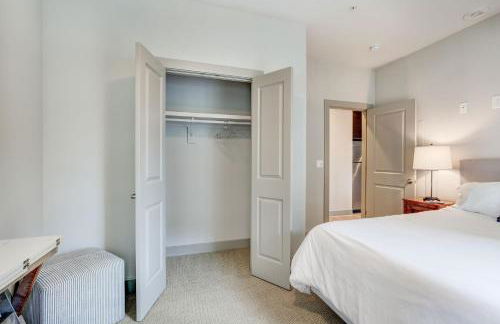 1BR Luxury Apartment With Rooftop Deck & Pool - Foto 25