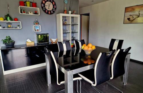 Le paradis des enfants et sa maison en bois - Foto 33