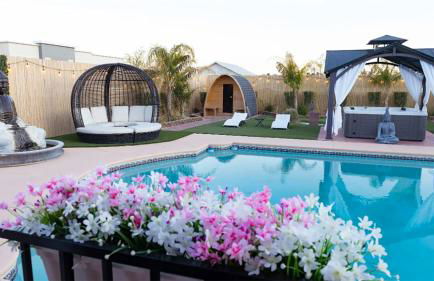 Buddha Mansion Luxury Resort - 8BR Modern, HotTub, Huge pool, Sauna, BBQ grill, Game Room - Foto 9