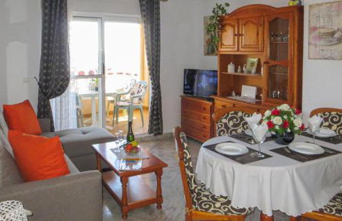 Awesome Apartment In Cala Del Moro - Torrev - Foto 2