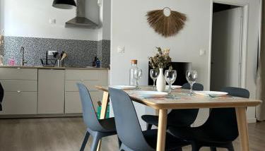 La terrasse : Appartement chic 2 chambres au coeur de Pau - Foto 3