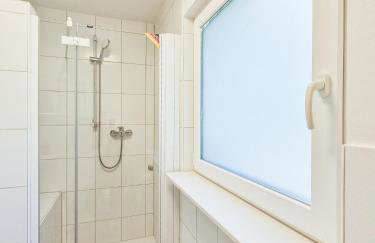 Tolstov Apartments - 3 Room Apartments with Garden - 20 Min Messe DUS & Airport DUS - Foto 30