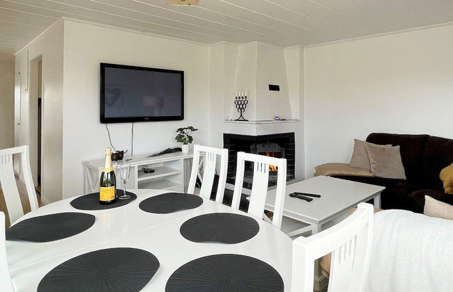 7 Person Holiday Home in Hjalteby - Photo 18