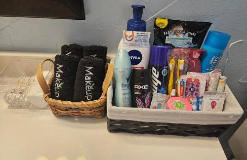 DFW Family Fun Retreat Game Room Pool Table Air Hockey Arcade Work Space Grill BBQ Firepit - Foto 73