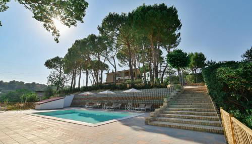 Villa Lucilla - Rooms and Pool - Foto 1, Garden, sunbed