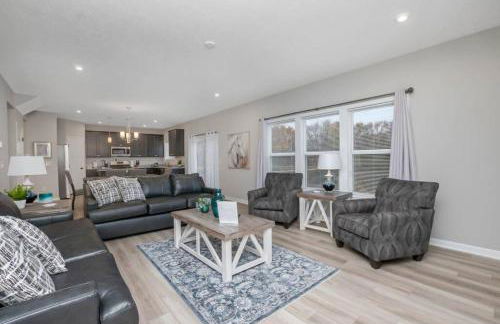 Brand new construction in well-kept HOA community - Foto 1