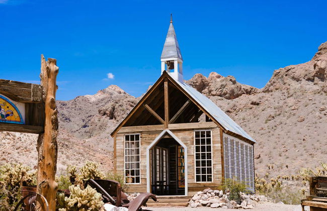 Combo Tour: Boulder City, Seven Magic Mountains & Nelson - Photo 2