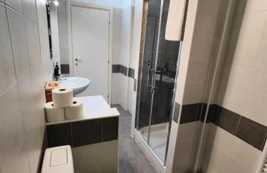 Central Station Apartments - Managed by Silvio - Foto 14