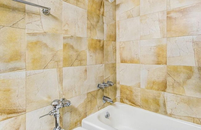 Hallandale Getaway With Pool Near to the Beach - Foto 5