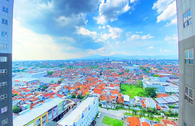 Homey Designed And Cozy 2Br At Mekarwangi Square Cibaduyut Apartment - Foto 24