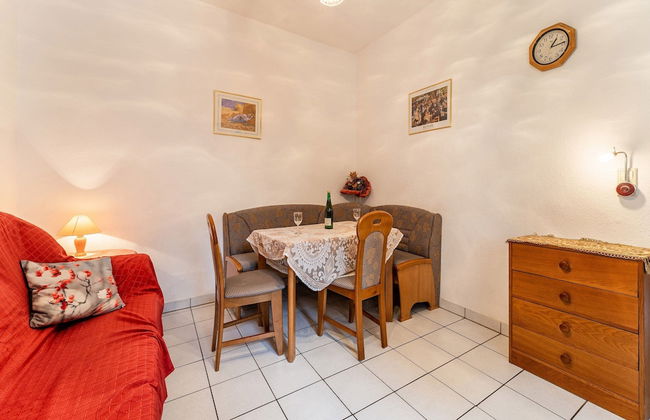 Home for 5 Persons in 1350 Year Old Mosel Town - Foto 21