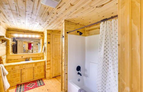 Hike, Unwind and Bring Your Pet Deadwood Cabin! - Foto 15