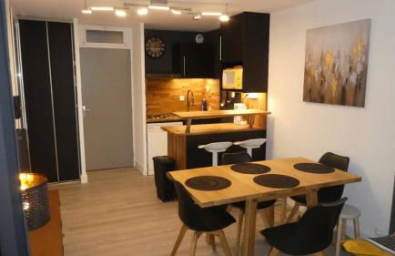 BEL APPARTEMENT RENOVE 6 PERSONNES, 1 CHAMBRE ET GARAGE - Photo 1