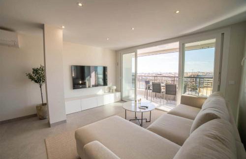 Frontline Apartment Sea Views - Pool - Center - Foto 2