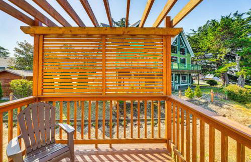 Coastal Oregon Home Walk to Dock! - Photo 27