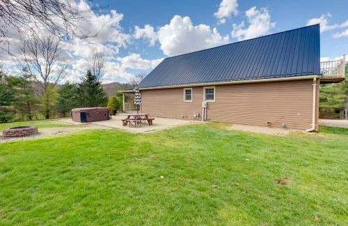 Game Room and On-Site Pond Laurelville Retreat! - Foto 32
