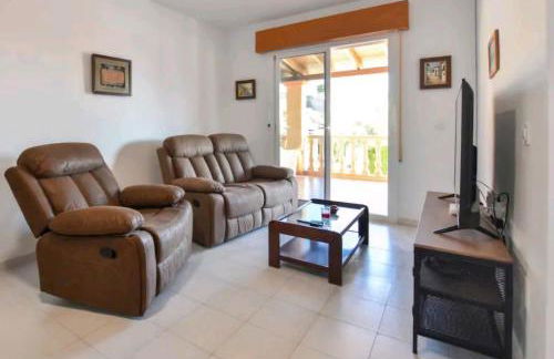 The three bedrooms Casa Barta - 300m from the beach with a beatiful see view from the terrace and private parking - Photo 4