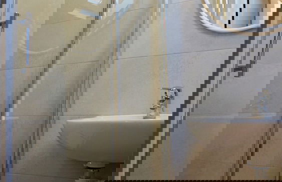 Unit 8 - Charming Loft Apt. Near Avenue Louise - Photo 15