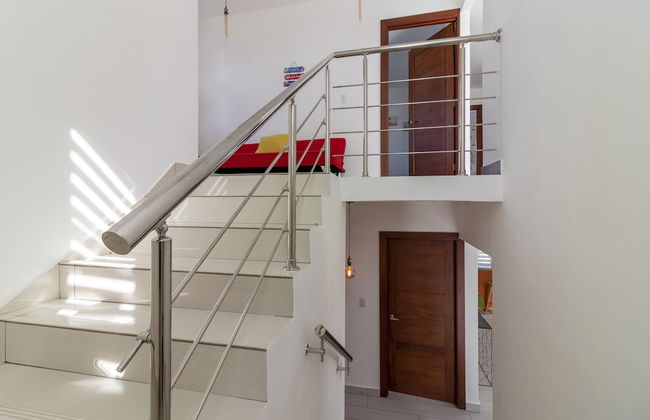 Modern 4-BR Villa in Gated Community - Foto 19