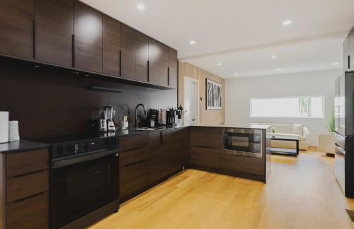 Luxury 3BD Short Walk to Airport - Foto 6