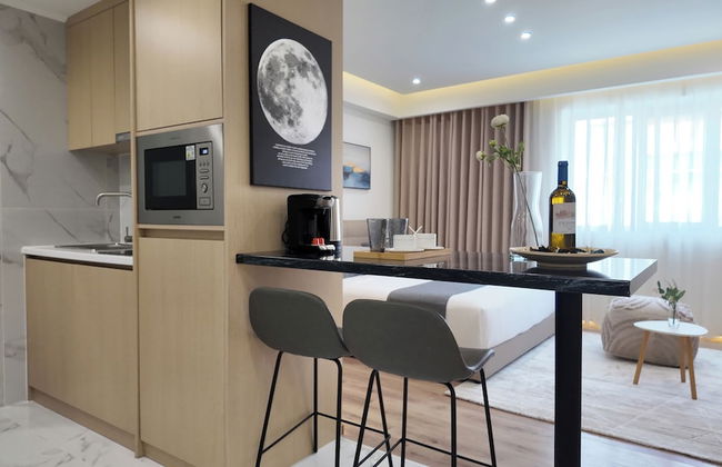 CC LUX Suites - Photo 51