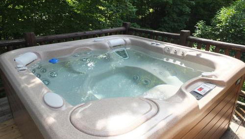 The Hillside Hideaway at Crystal Lake - Great Spa! - Foto 3