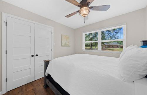 Nordin's LakeHouse, Lakefront Hideaway on Delaware Bay Sleeps 10 - Foto 21