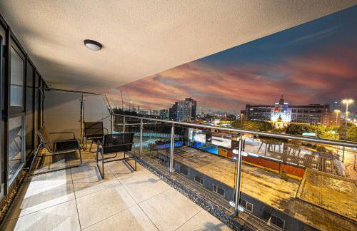 Luxury 2BR Penthouse-1, Private Terrace, City Center, Free Parking - Foto 53