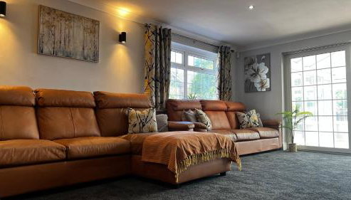 The Cheshire Gathering - Hot Tub 8 Bedroom - Foto 4