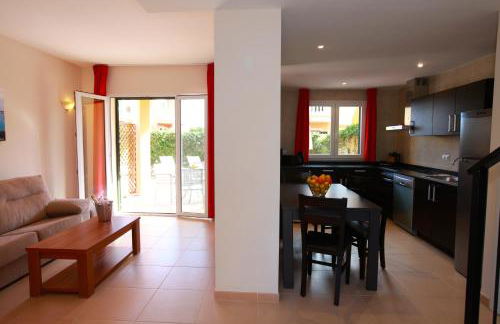 Residence Club Deluxe - Photo 13