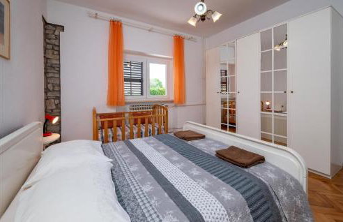 Six-Bedroom Holiday Home In Barban - Foto 27