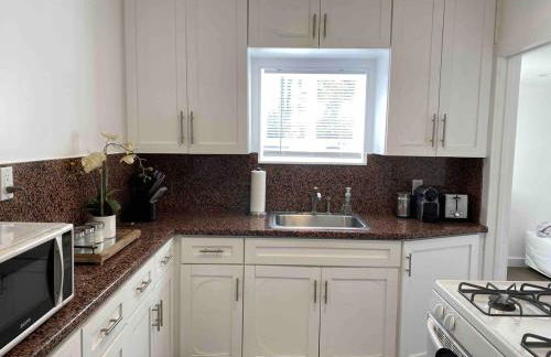 Serene Sherman Oaks Cottage with Outdoor Space - Foto 2