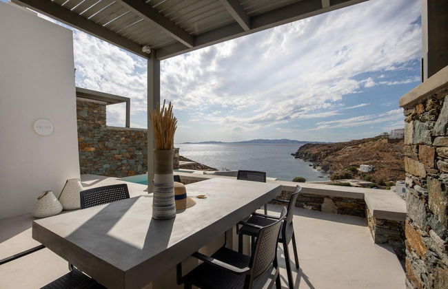 Phos Villas Tinos - Helios Villa With Private Pool and Sea View 96m - Photo 4