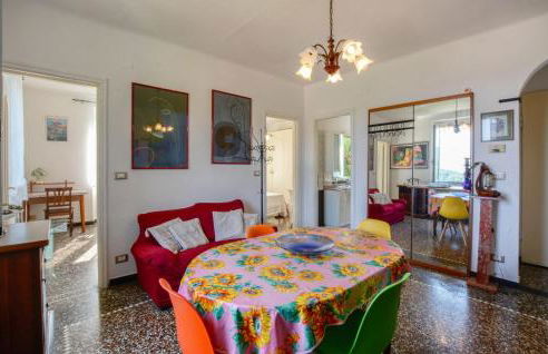 2 Bedroom Awesome Apartment In Terrile - Foto 10