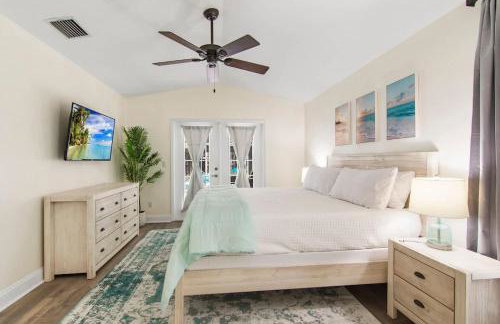 Beach Getaway - Private Heated Pool & 2 King Beds - Foto 2