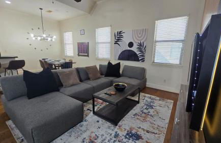 Game & Soak Retreat 3BR Private Jacuzzi Pool Table - Foto 21