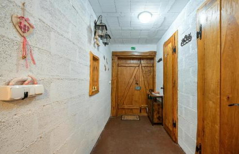 2 Bedroom Beautiful Home In Globocec Ludbreski - Foto 22