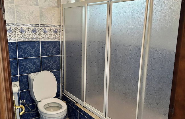 Peaceful Villa With Perfect View in the City Center - Foto 13