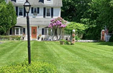 Elegantly English Catskills - Foto 1