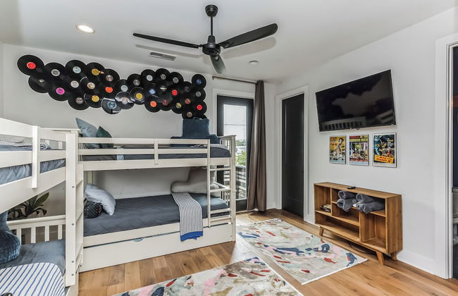 Chic Townhome for 10 W/rooftop - Foto 3