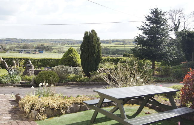 Birchenfields Family Friendly Cottages, Play Barn for all Ages and Summer Hous - Foto 36