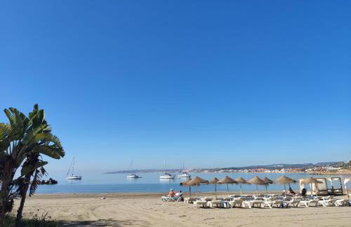 Front Sea View Penthouse - Photo 10