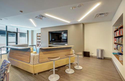 Urban Gallery Loft - King Bed - Larimer Square - Foto 49